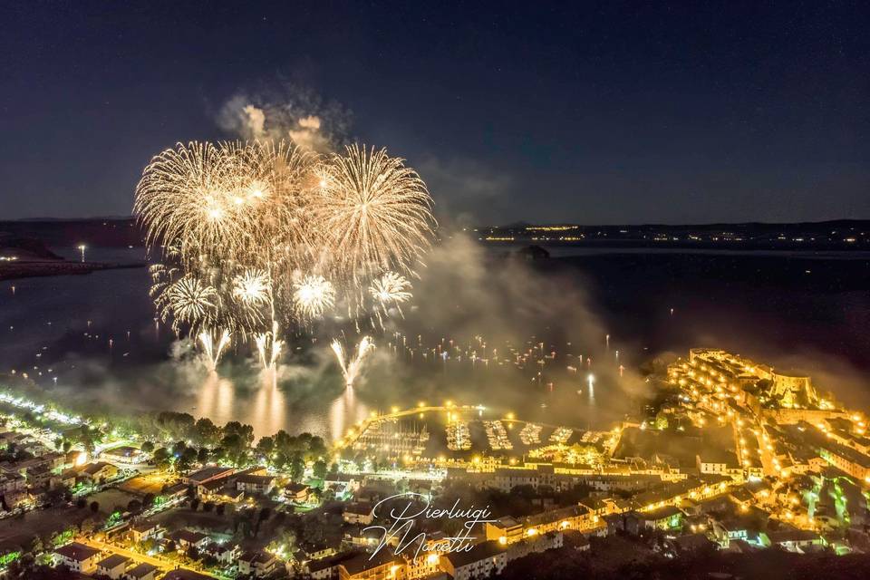 Piros Fuochi Artificiali