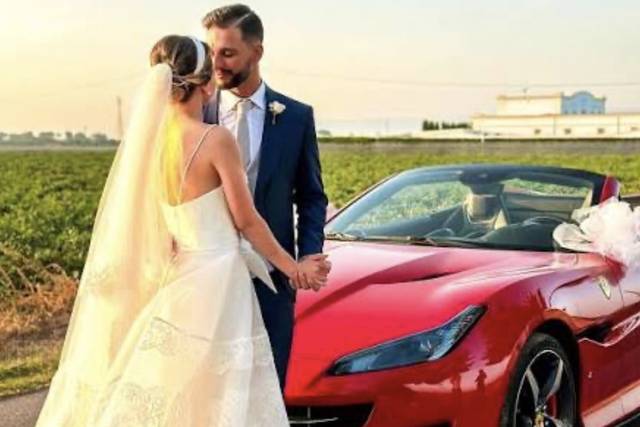 Auto sportiva matrimonio