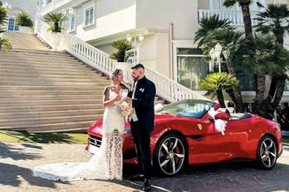 Auto sportiva matrimonio