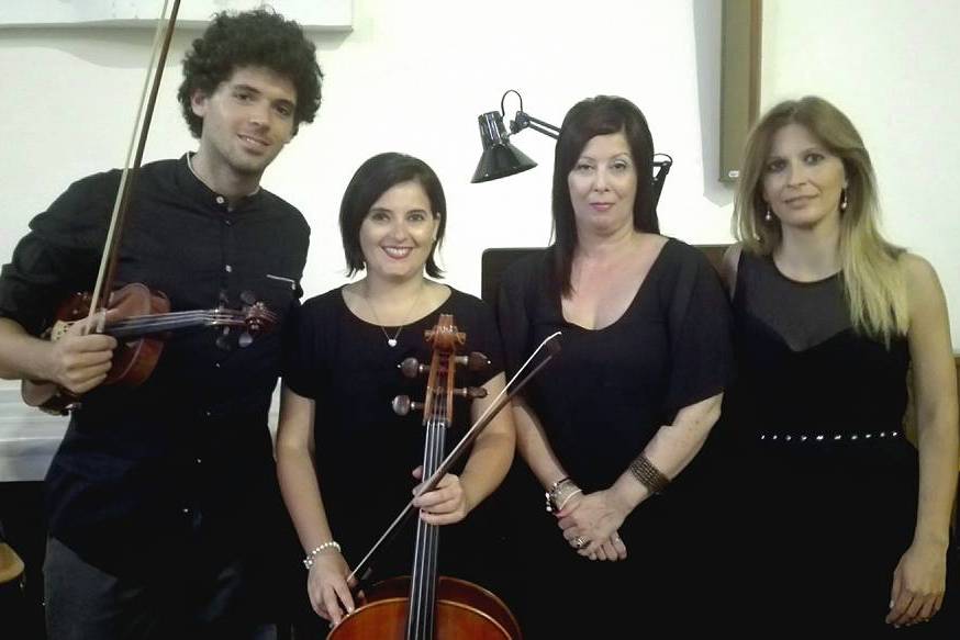 Quartetto violino-violoncello- organo-soprano