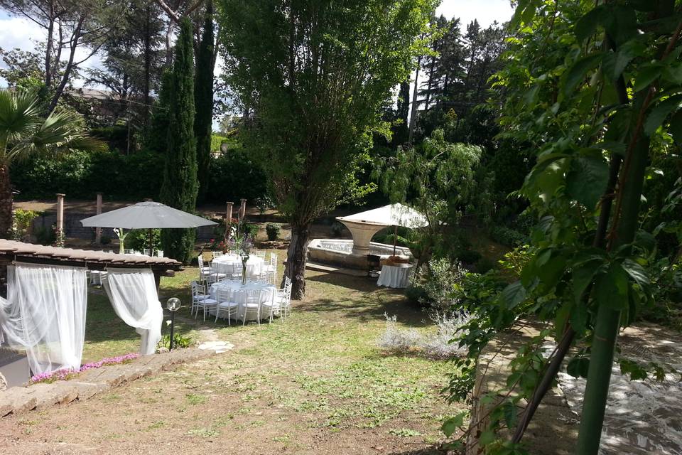 Vista parco con fontana