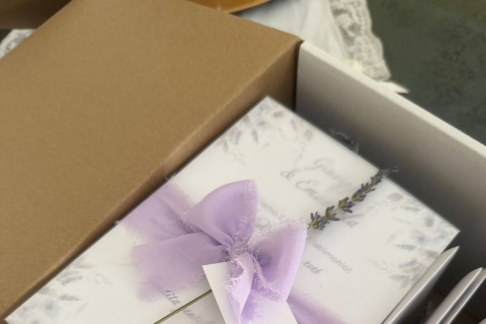 Invito tema lavanda