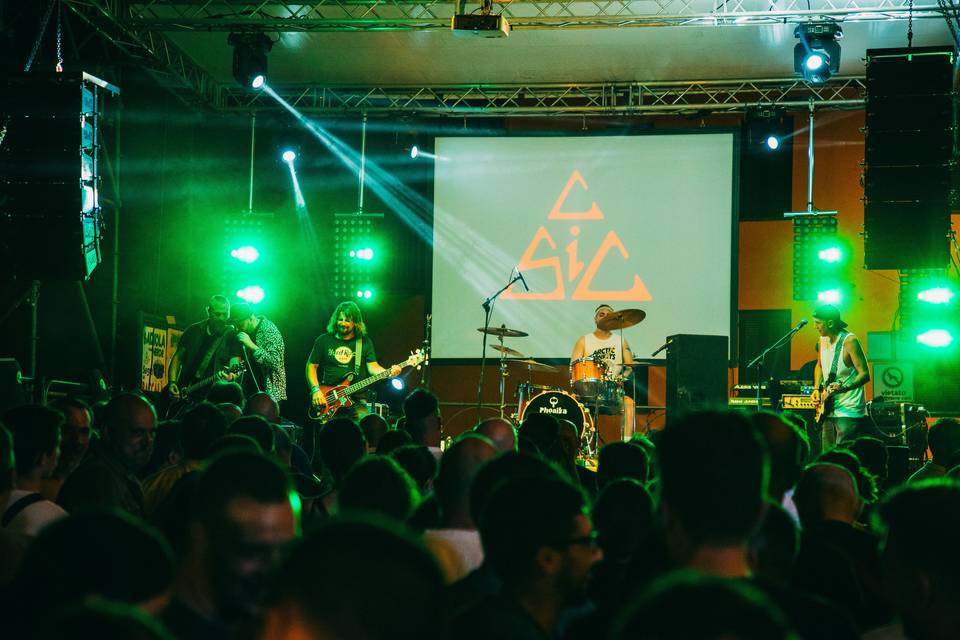 CSIC band