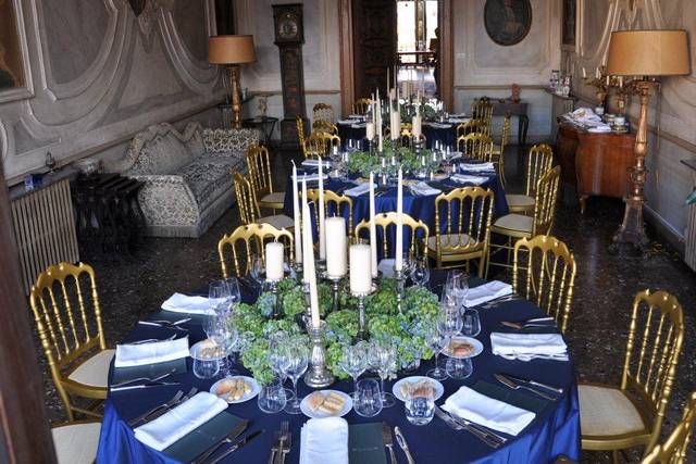 Allestimento per cena a venezia Louis Vuitton