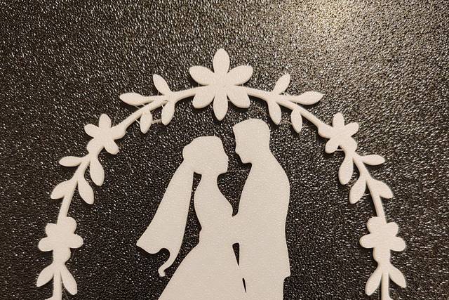 Cake topper