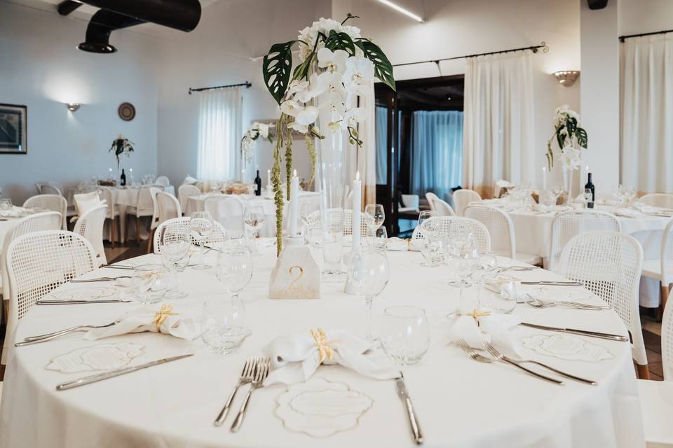 Allestimento tavoli