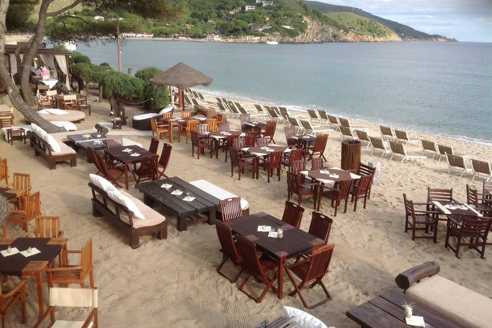 Allestimento in spiaggia