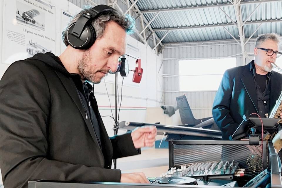 Dj e Sax