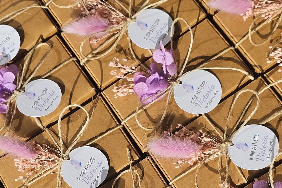 Confezione con botaniche
