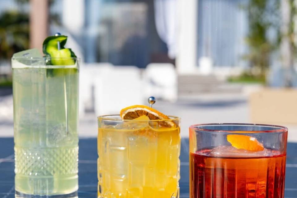 Lounge bar