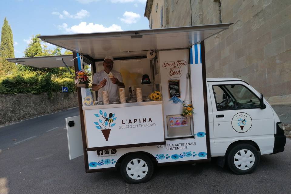 L'Apina Gelato on the Road