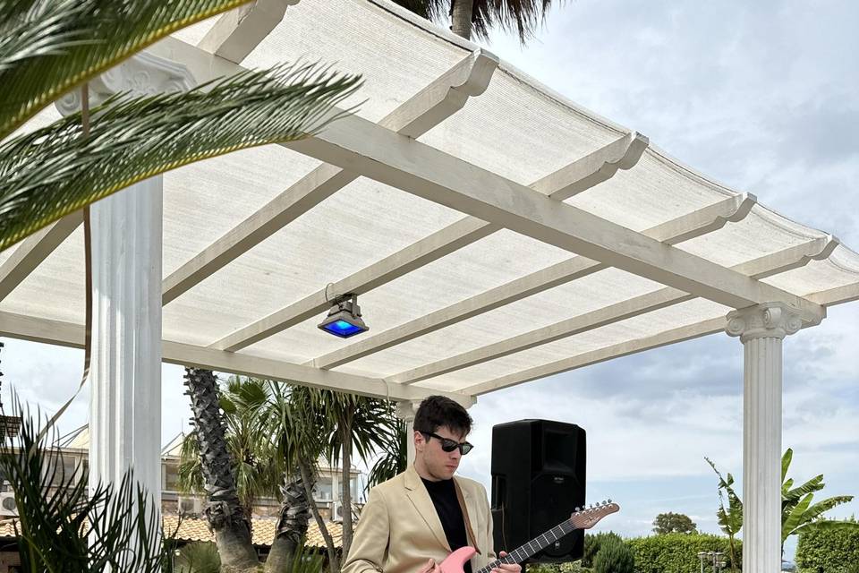 Guitar lounge