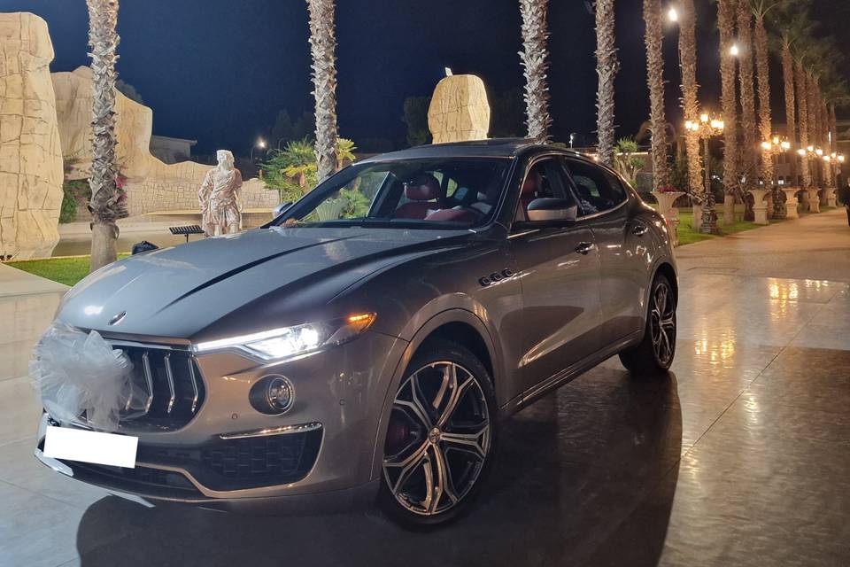 Maserati Levante Laterale sx