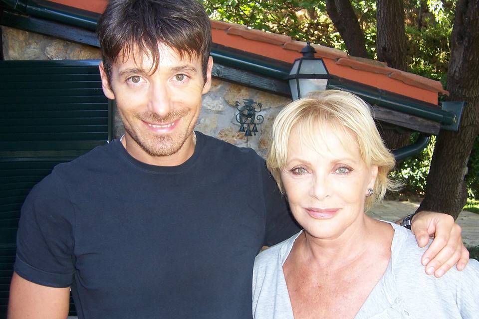 Con virna lisi