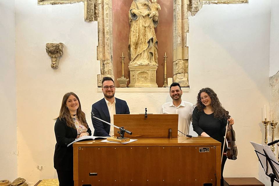 Duo voce, organo e violino