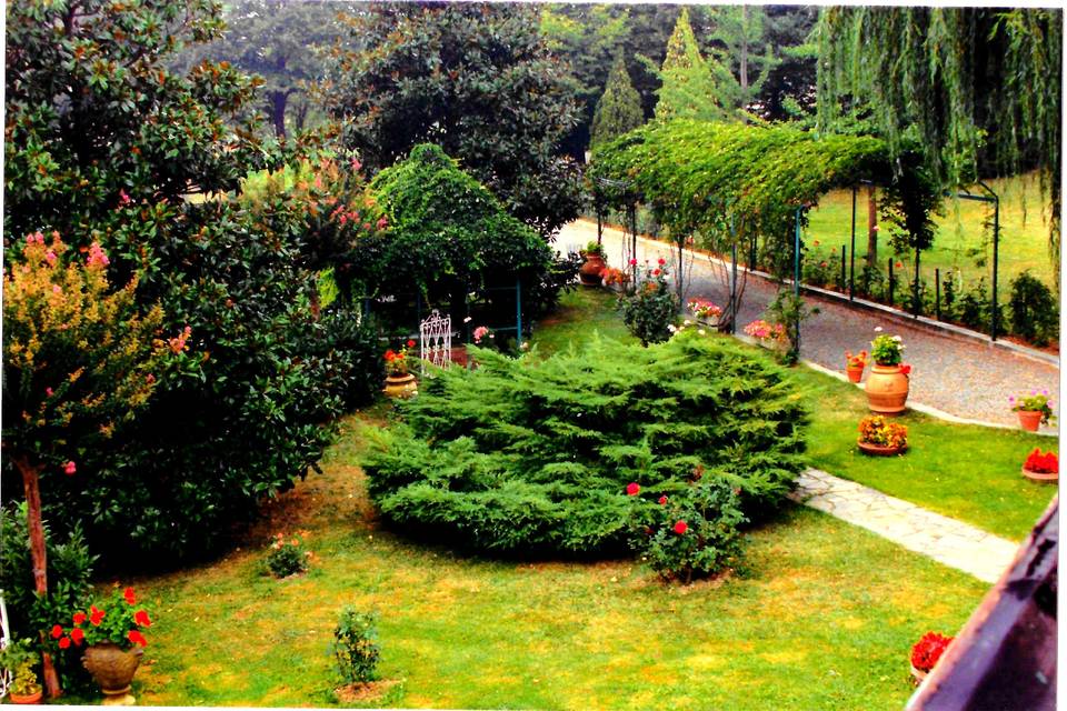 Fronte Villa