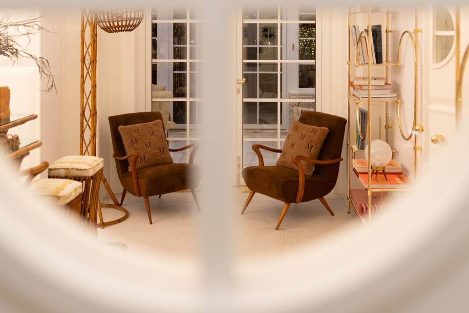Cozy lounge