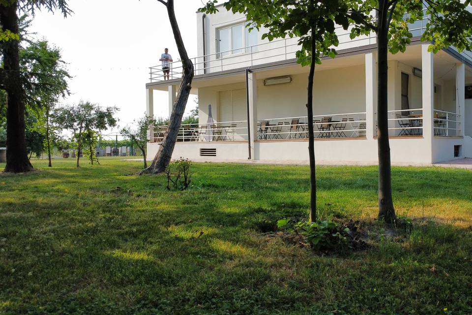 Giardino a lato