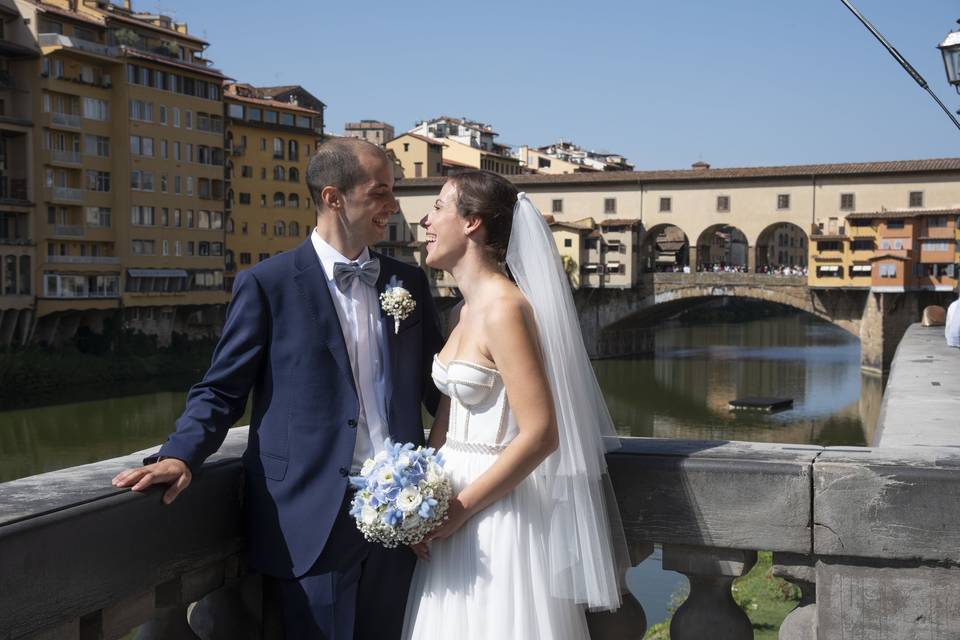 Gli sposi e il Ponte Vecchio