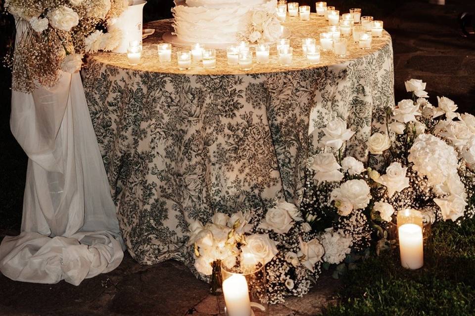 wedding cake