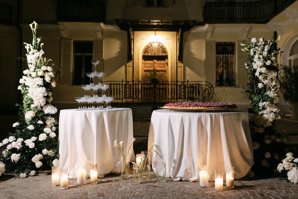wedding cake