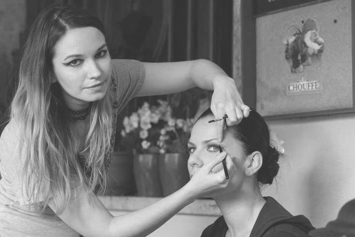 Lara Pran Make-Up Artist
