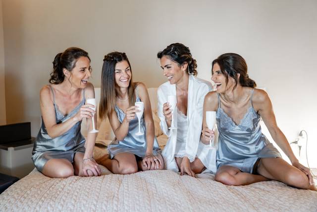 Amiche-sposa