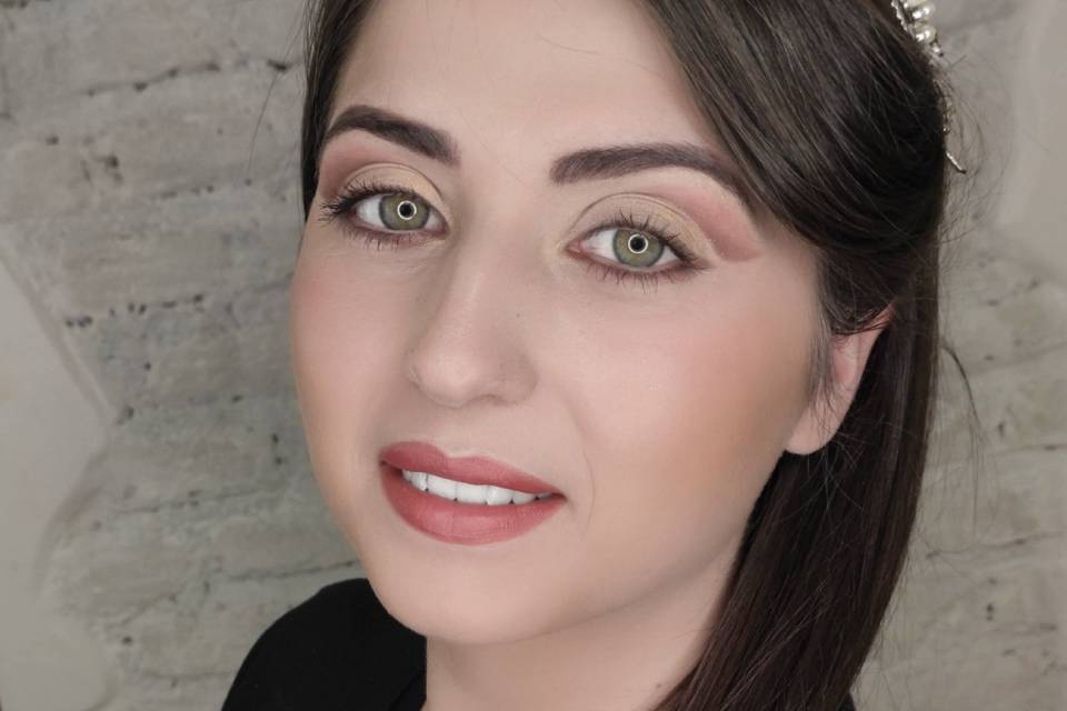 Cut-crease