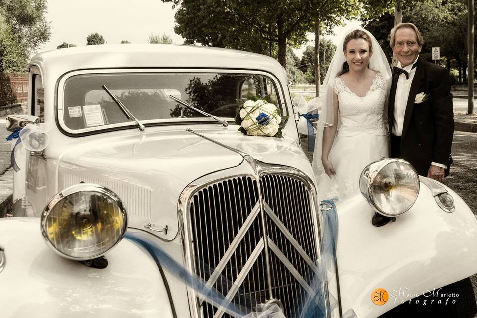 L'auto della sposa