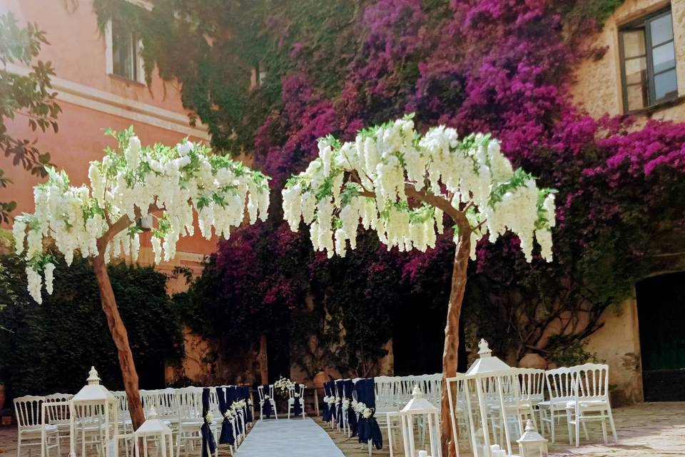 Rito nel cortile