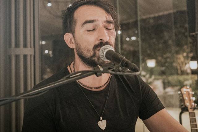 Live Music Entertainment