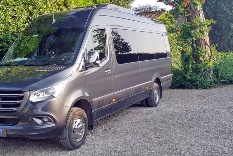 Minibus