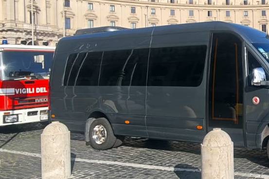 Minibus