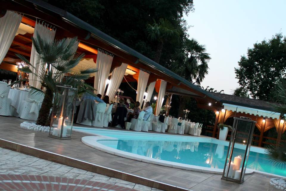 Bordo piscina