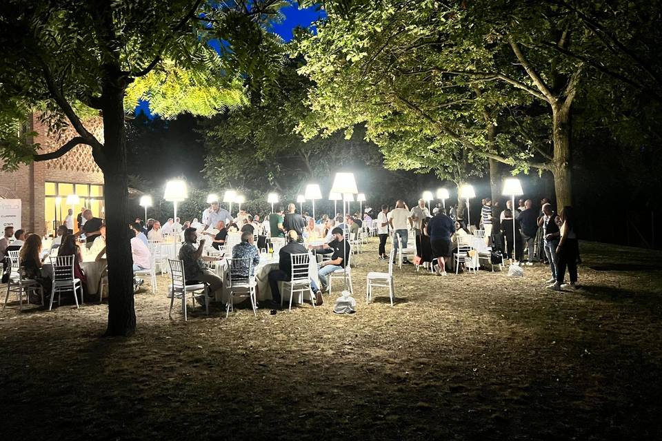 Cena nel parco