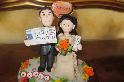 Cake topper  sposi in divisa