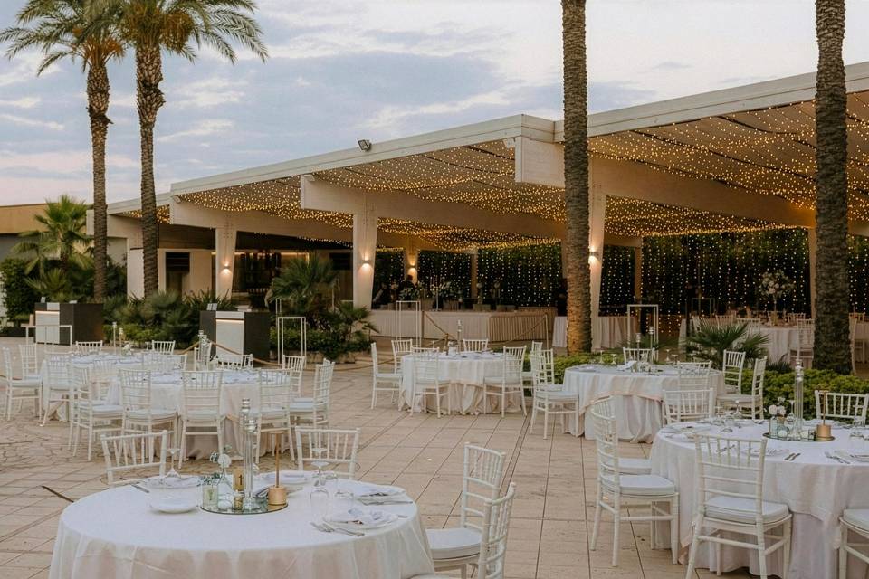 Cena bordo piscina