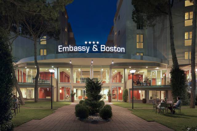 Hotel Embassy&Boston