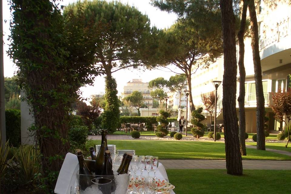 Aperitivo giardino