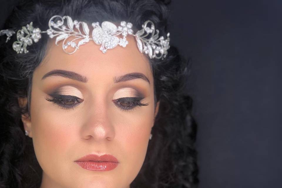 Bride make-up