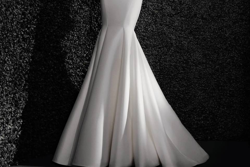 Vera Wang LUCILLE