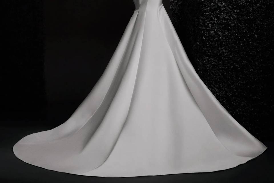 Vera Wang LUCILLE