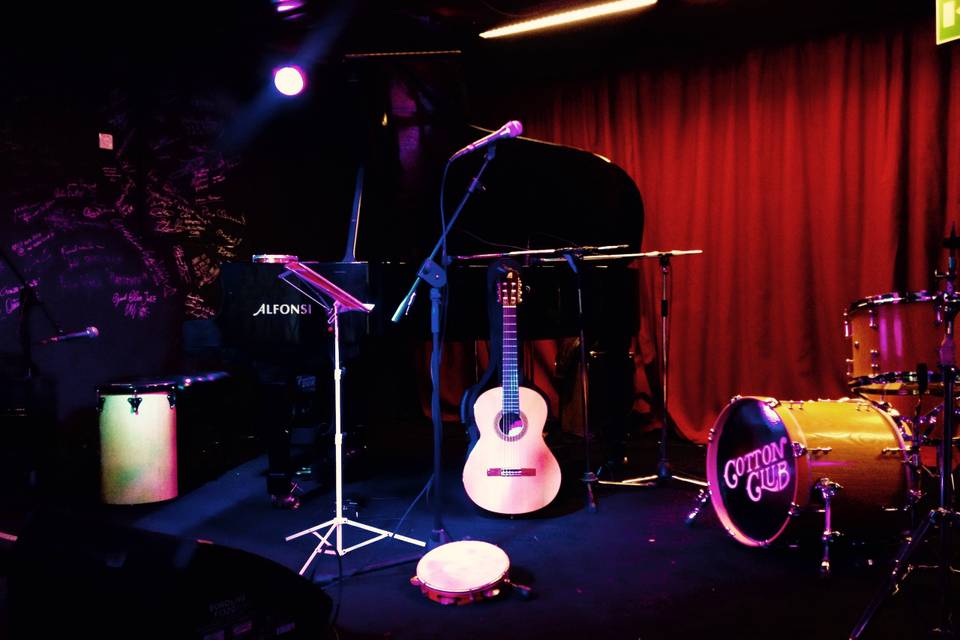Trio Live