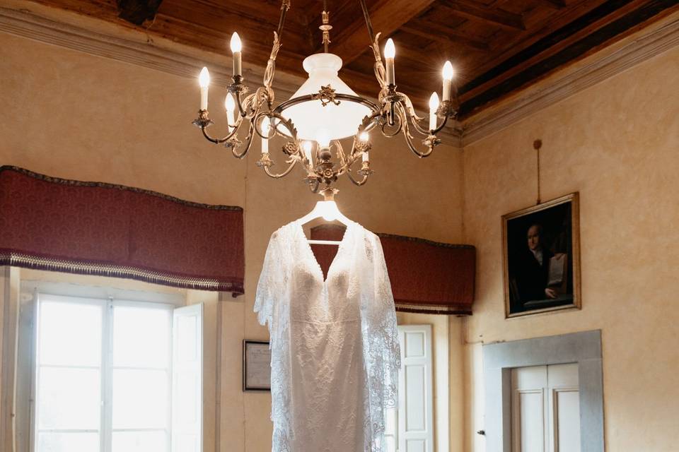 Wedding dress