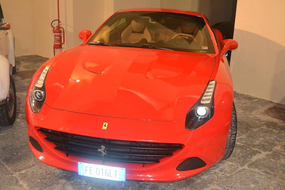 Ferrari California T