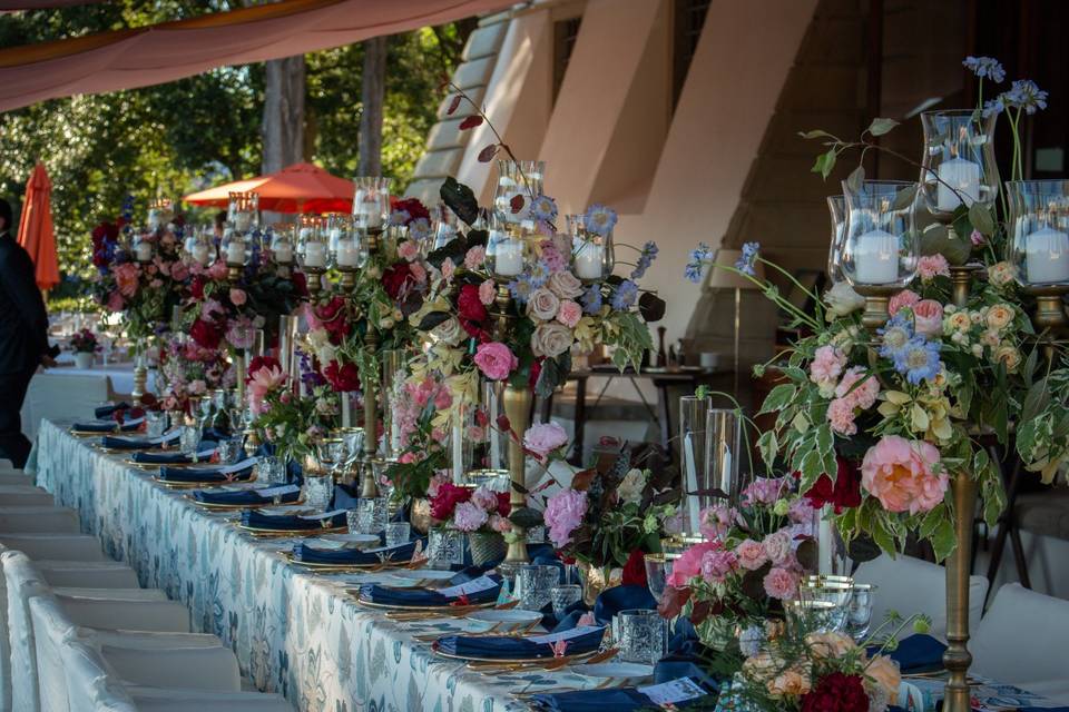 Wedding table arragments