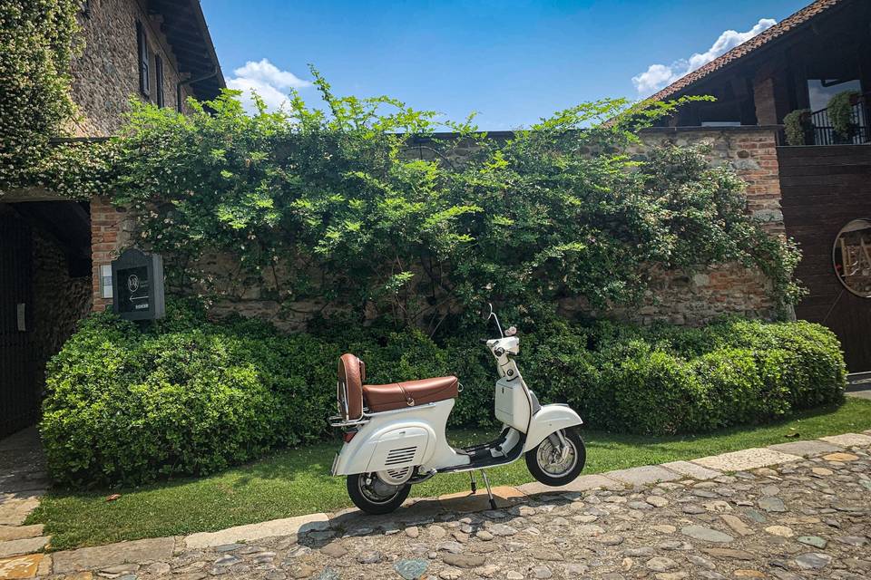 Vespa 50 Special