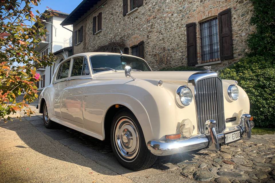 Bentley S1