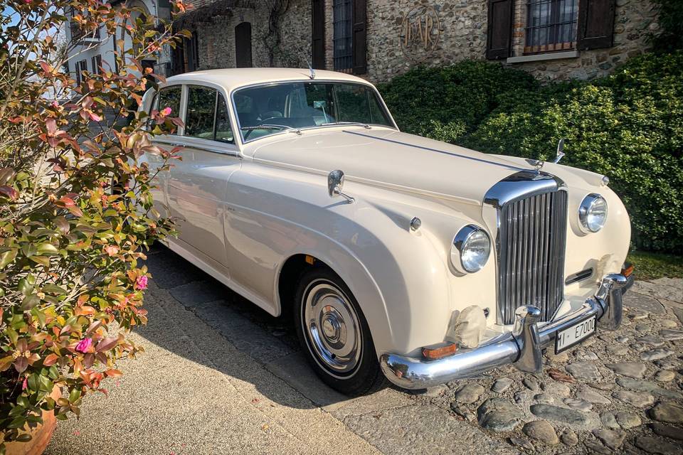 Bentley S1