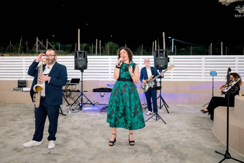 Miss No & The Yes Men